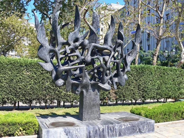 Βεβήλωσαν το Μνημείο του Ολοκαυτώματος στη Θεσσαλονίκη