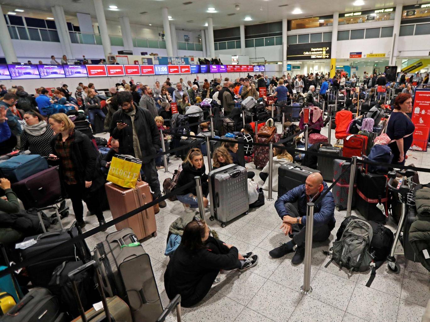 Συλλήψεις για το χάος στο Gatwick με τα μυστήρια drones