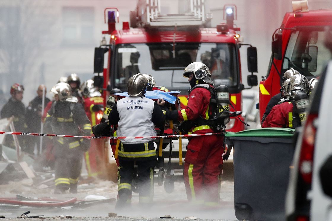Έκρηξη στο Παρίσι: Υπέκυψε Ισπανίδα τουρίστρια