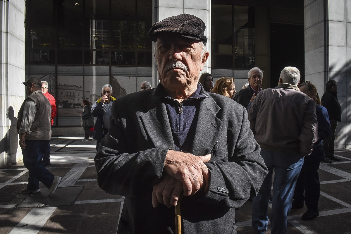 Αναδρομικά: Όλα τα ποσά για τις συντάξεις σε Δημόσιο, ΔΕΚΟ, Τράπεζες, ΙΚΑ, ΟΑΕΕ, ΝΑΤ