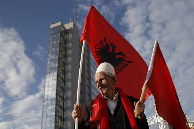 TASS Ορατός ο κίνδυνος να διαμορφωθεί αλβανικός θύλακας στην πΓΔΜ