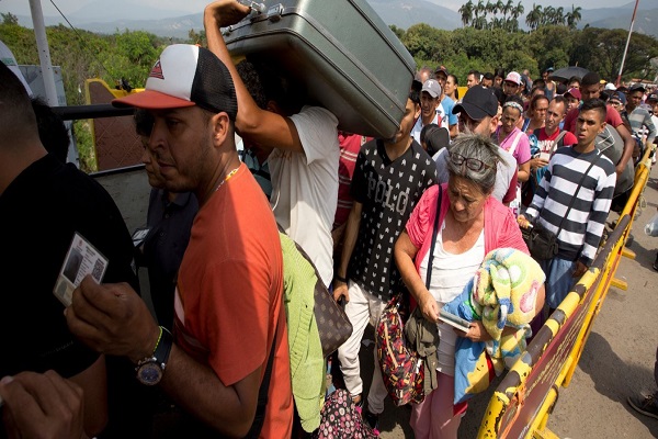 ΟΗΕ: Πρόσφυγες 3,4 εκατομμύρια πολίτες της Βενεζουέλας