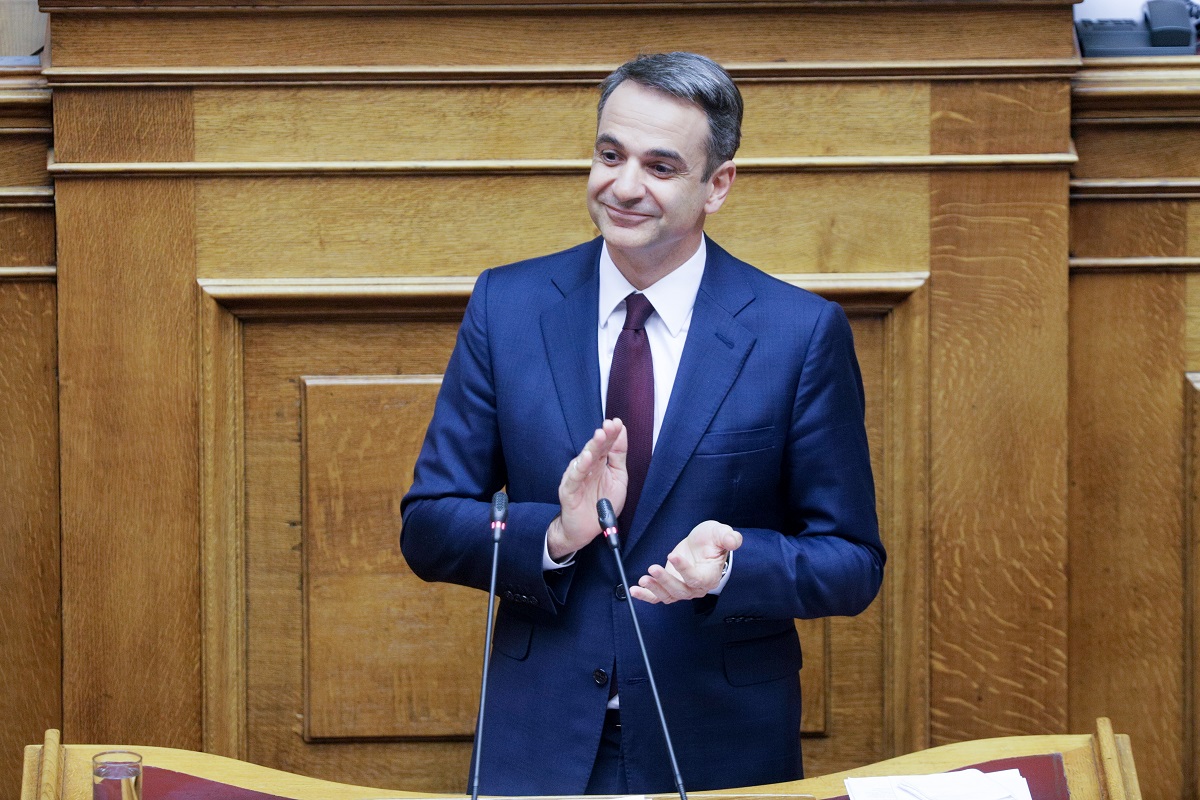 Μητσοτάκης: «Πλειοψηφία ΣΥΡΙΖΑ με έξι βουλευτές… τριγύριζα»