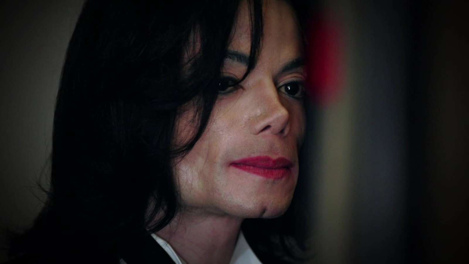 Σοκάρει η μαρτυρία της καθαρίστριας του Μάικλ Τζάκσον – “Ναι, ήταν παιδόφιλος” (video)