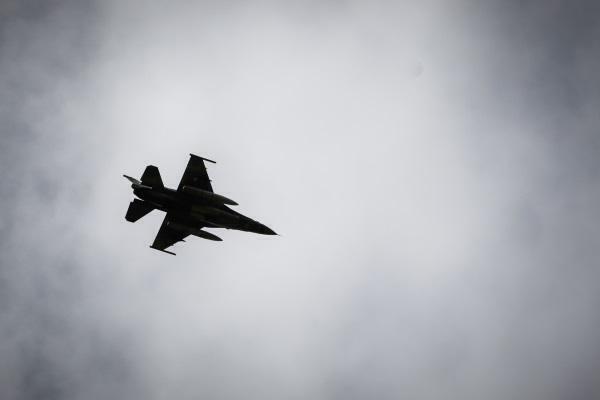 Θρίλερ στον αέρα με τουρκικό F-16: Έσβησε ο κινητήρας ενώ παραβίαζε το FIR Αθηνών