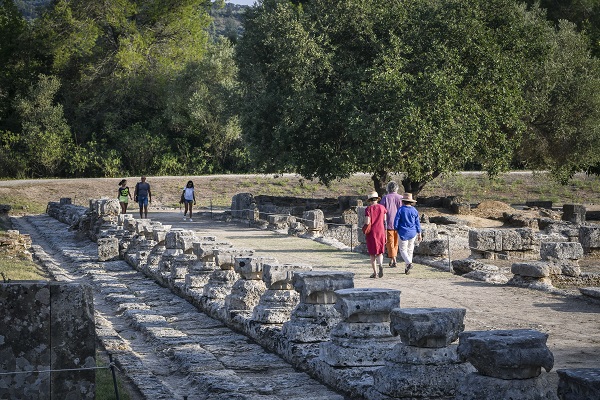 Αγωνία για την Αρχαία Ολυμπία- Απειλείται από κατολισθήσεις (pics)