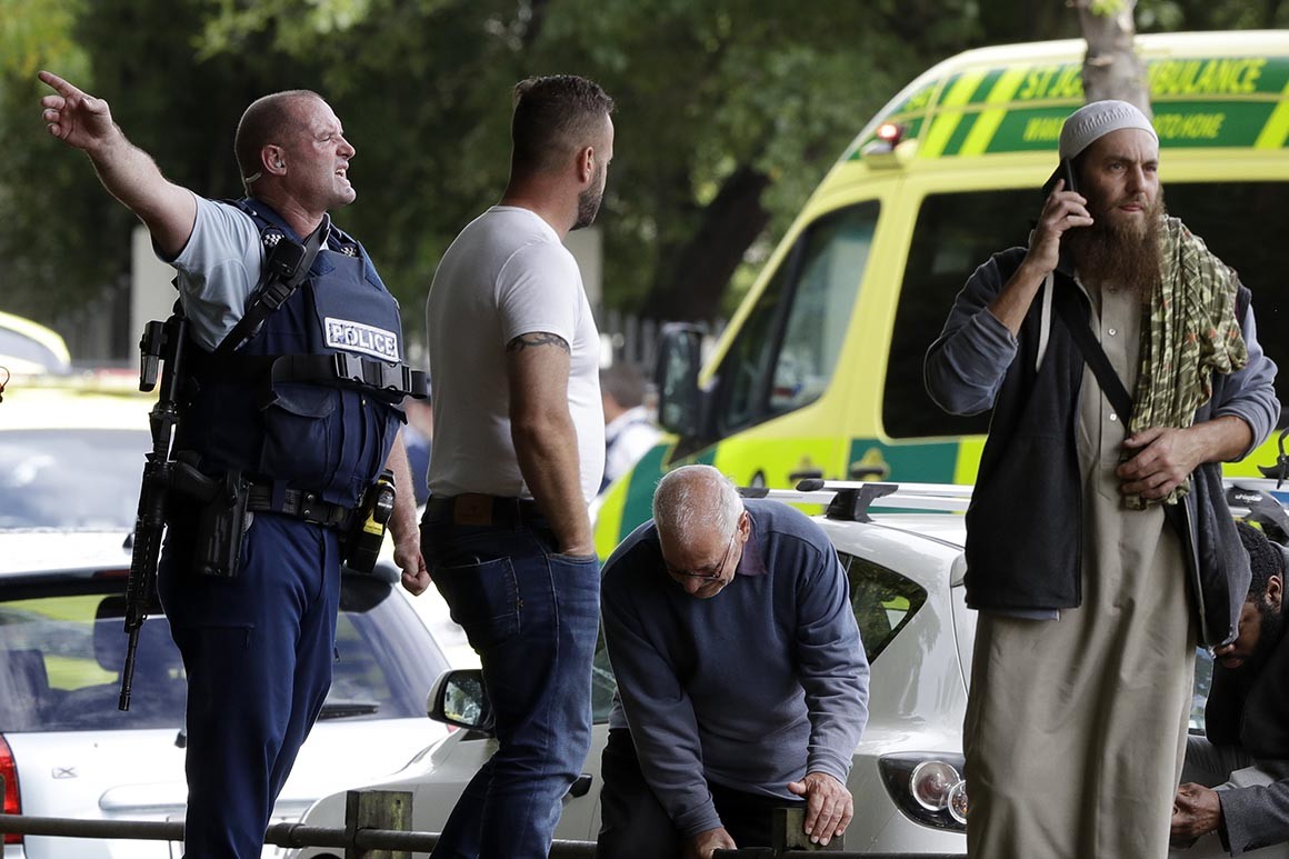 Νέα Ζηλανδία επίθεση: «Γάζωσαν» πιστούς σε τζαμιά – Φόβοι για δεκάδες νεκρούς