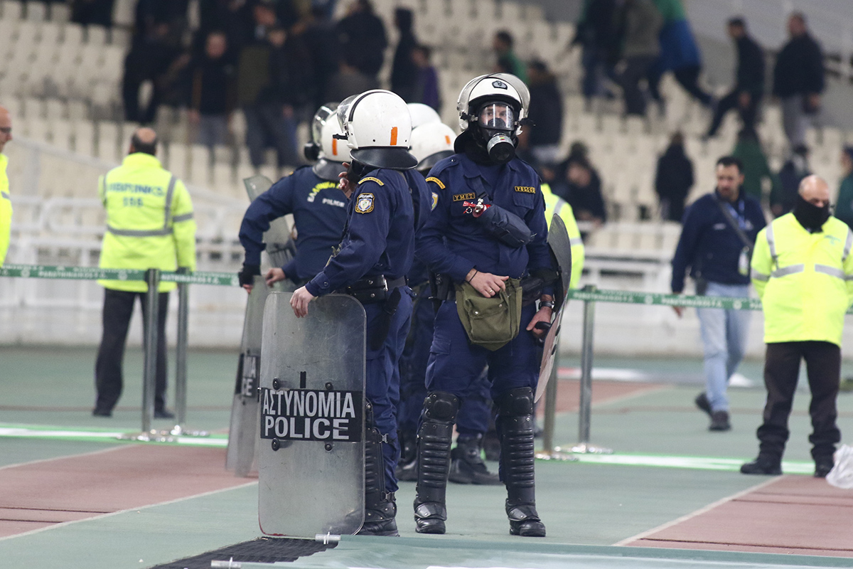 Παναθηναϊκός – Ολυμπιακός ποινικές διώξεις: Απαγόρευση εισόδου σε αγωνιστικούς χώρους για τους συλληφθέντες