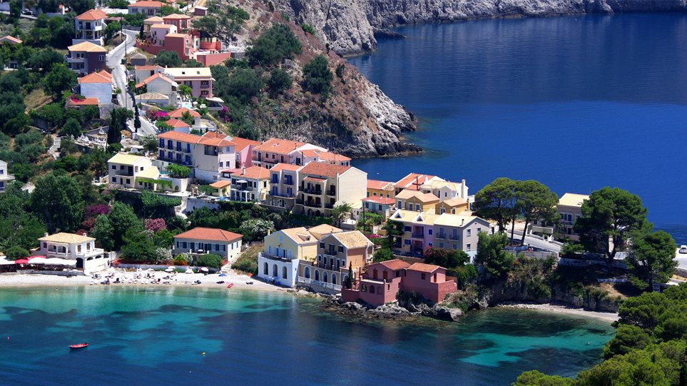  Conde Nast Traveller: Δύο μικρές πόλεις της Ελλάδας στις πιο όμορφες της Ευρώπης