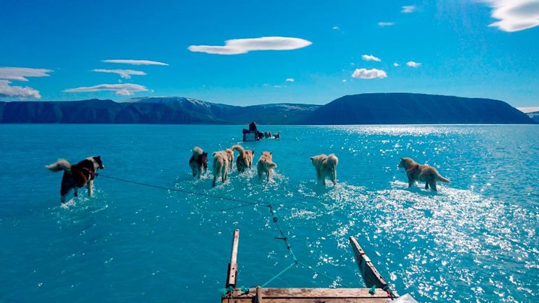 Γροιλανδία: Μια ανησυχητική φωτογραφία…
