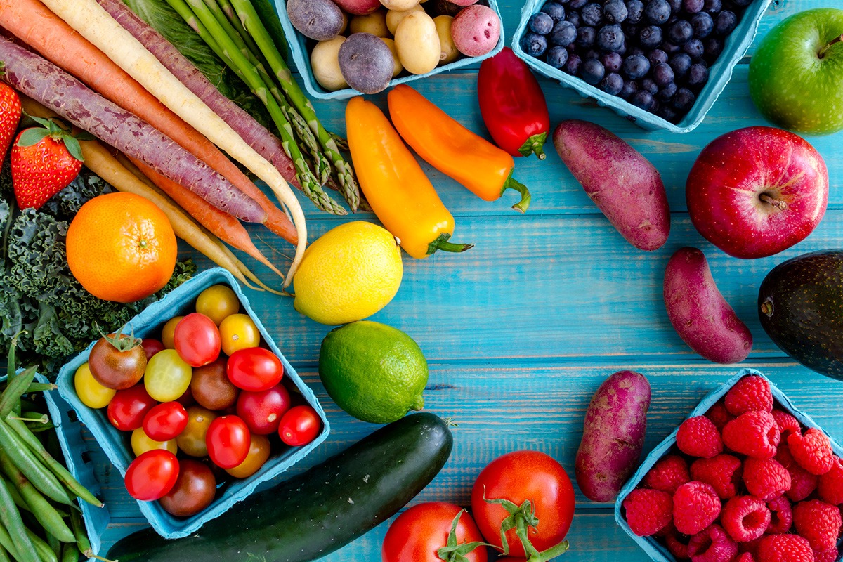 Φυτικές ίνες: Φρούτα και λαχανικά που πρέπει να τρως πάντα με τη φλούδα