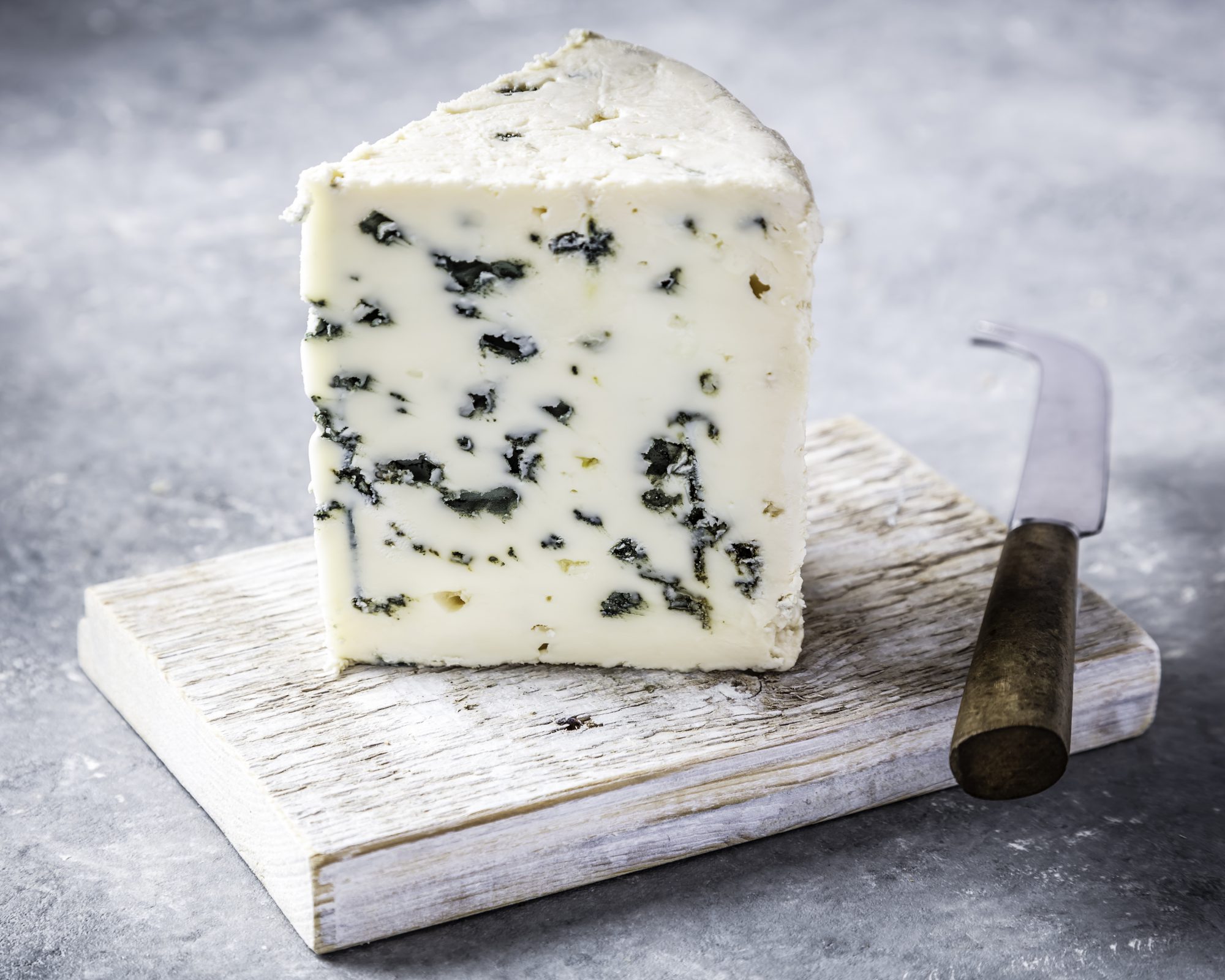 Ροκφόρ: Το τυρί με τις πολλές ιδιότητες