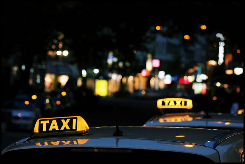Ταξί – τάμπλετ: Οδηγοί είχαν καταργήσει το ταξίμετρο – Τι έκαναν για να μην εμφανίζονται αποδείξεις