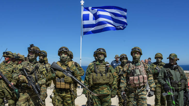 Στρατιωτική θητεία – αύξηση: Πόσο θα υπηρετούν οι Έλληνες στρατιώτες
