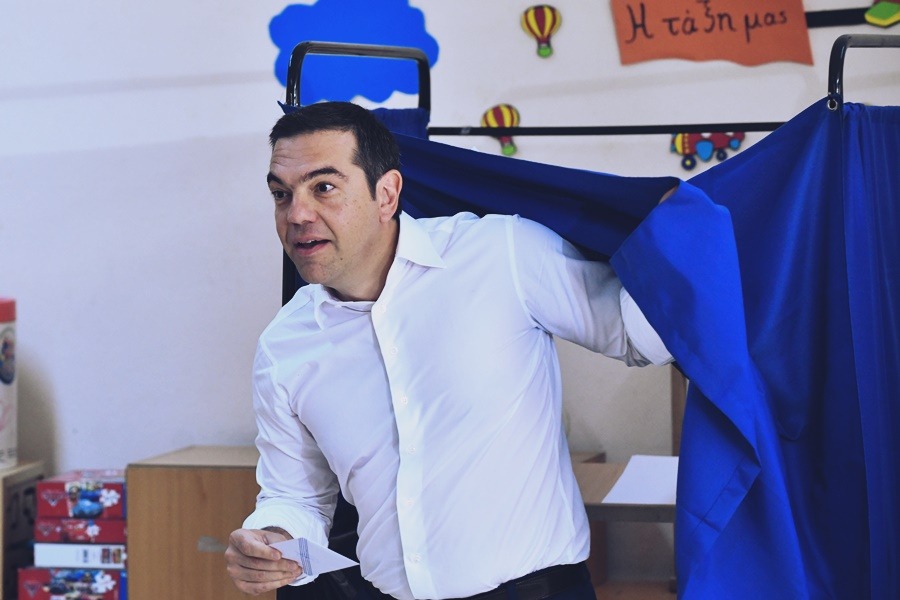 Εκλογές 2019: Ψήφισε ο Αλέξης Τσίπρας – “Δίνουμε τη μάχη με αισιοδοξία μέχρι το τέλος”