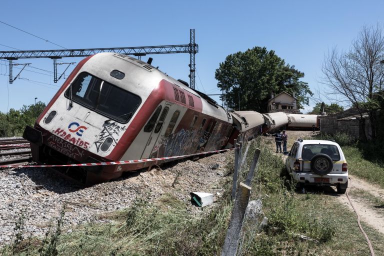 Φλώρινα – τρένο: Δύο τραυματίες από σφοδρή σύγκρουση – Πώς έγινε το ατύχημα