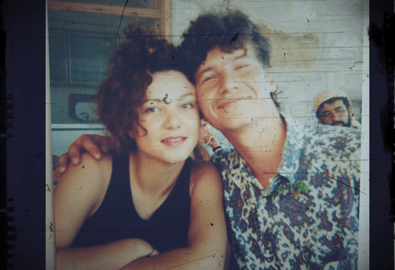 Σοφία Αρβανίτη: Απαρηγόρητη μετά τον θάνατο του αδερφού της, του ήρωα ψαρά στο Μάτι
