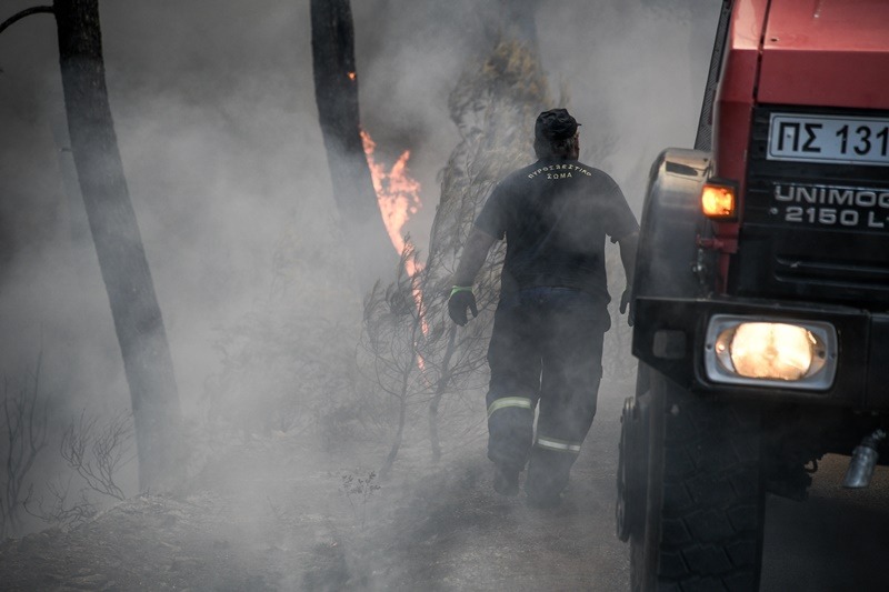 Φωτιά τώρα Κέρκυρα: Μεγάλη φωτιά – Προληπτική εκκένωση χωριών