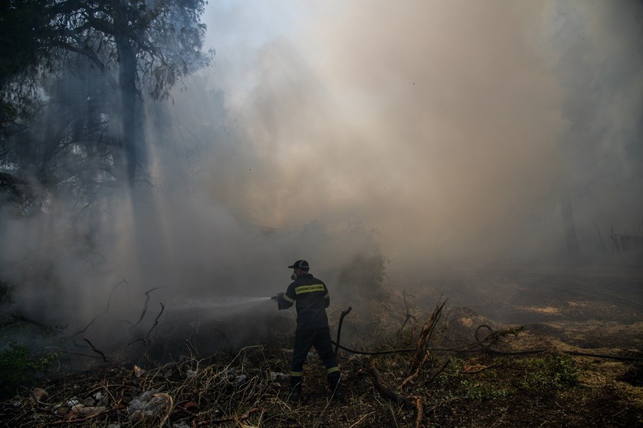 Φωτιά τώρα Κύθηρα: Ενισχύθηκαν οι πυροσβεστικές δυνάμεις