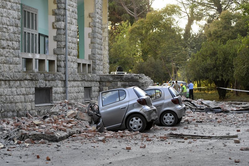 Σεισμός Αλβανία: Ο ισχυρότερος σεισμός εδώ και δεκαετίες – Τραυματίες, πολλές ζημιές