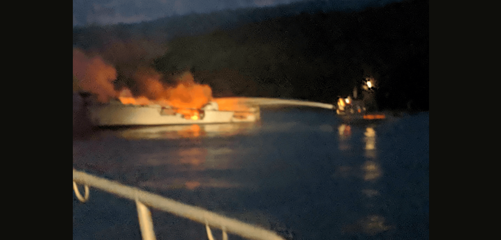 Καλιφόρνια σκάφος: Φωτιά “έπιασε” τους επιβάτες στον ύπνο – Νεκροί και αγνοούμενοι