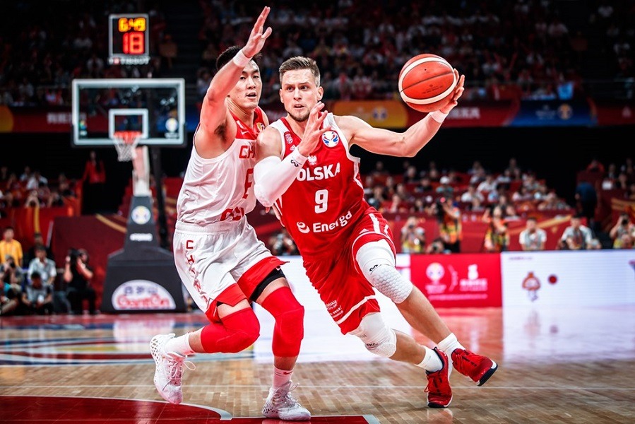 Mundobasket 2019: H Πολωνία τη νίκη της ημέρας απέναντι σε Κίνα και διαιτητές (vid)