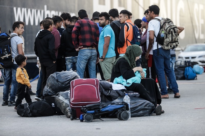 Μετανάστες ξενοδοχεία: “Ναι, υπό όρους” από τους ξενοδόχους για τη φιλοξενία προσφύγων