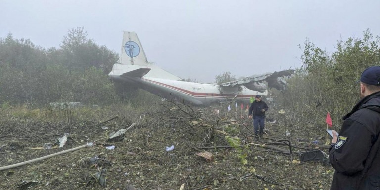 Έπεσε αεροπλάνο Ουκρανία: Πολύνεκρο δυστύχημα με μεταγωγικό αεροσκάφος