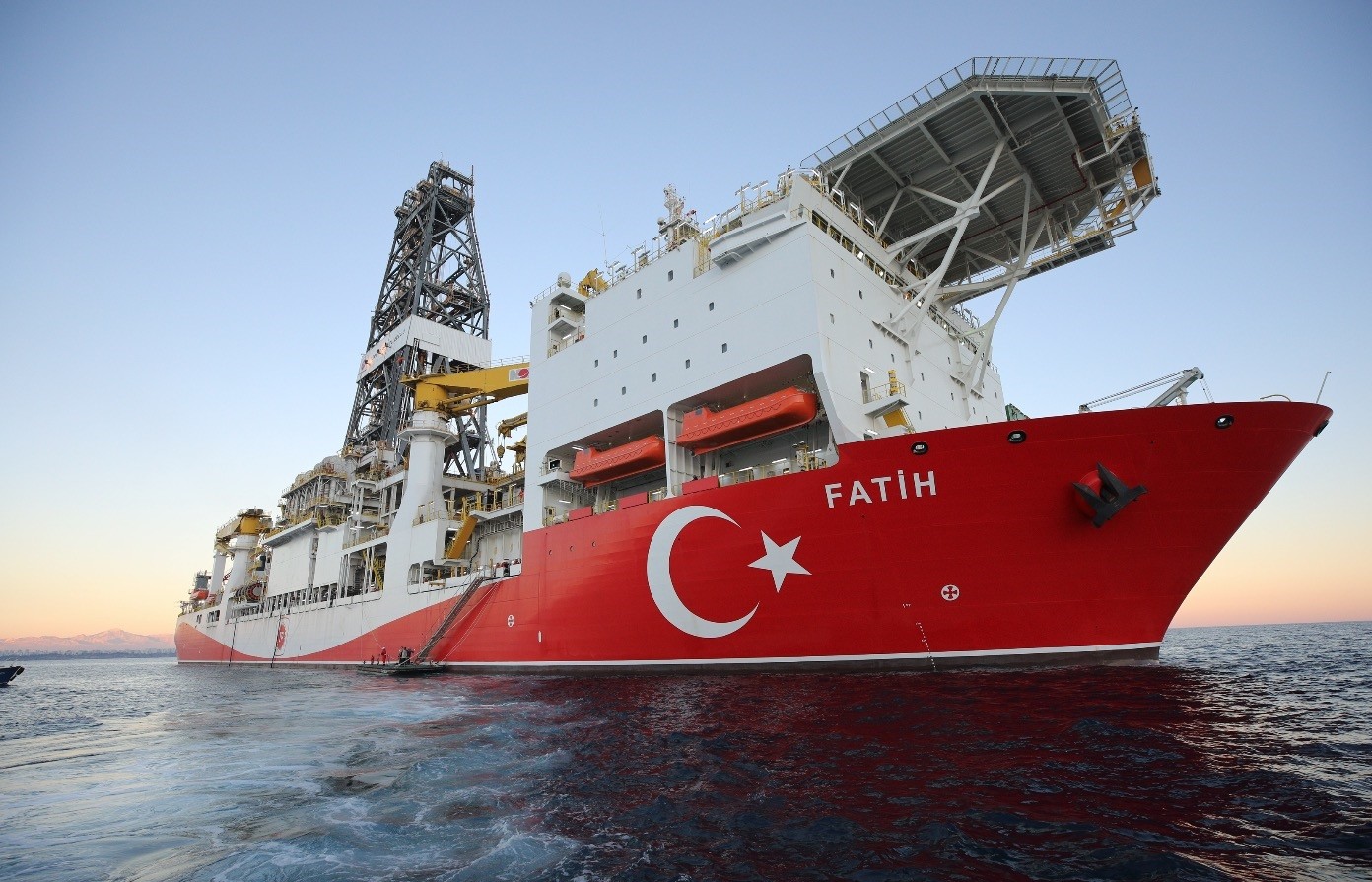 Κυπριακή ΑΟΖ και Τουρκία νέα: «Νέα γεώτρηση για το Φατίχ», ανακοινώνει Τούρκος Υπουργός