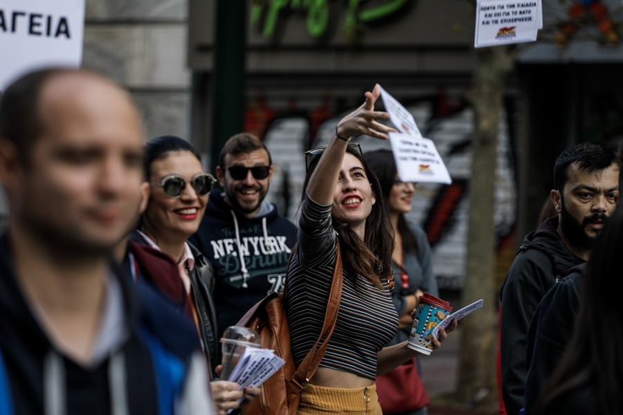 Εκπαιδευτικό συλλαλητήριο Αθήνα: Πορεία στα Προπύλαια – Τα αιτήματα