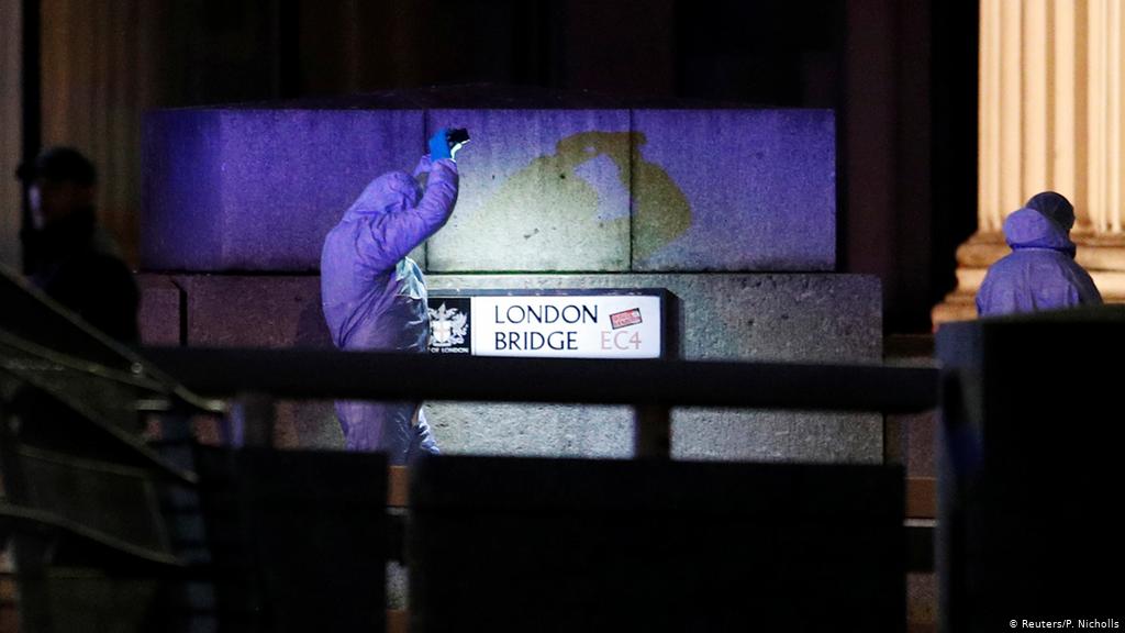 Επίθεση στο Λονδίνο: Με πυροσβεστήρα εξουδετέρωσαν τον δράστη