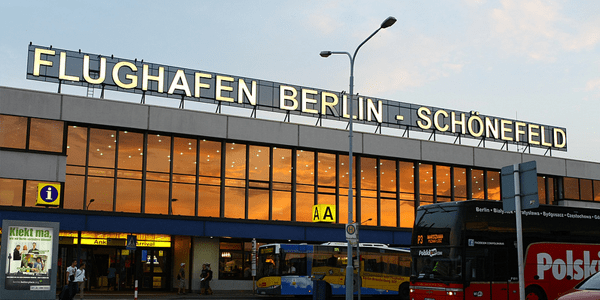 Βόμβα σε αεροδρόμιο: Συναγερμός στο Βερολίνο