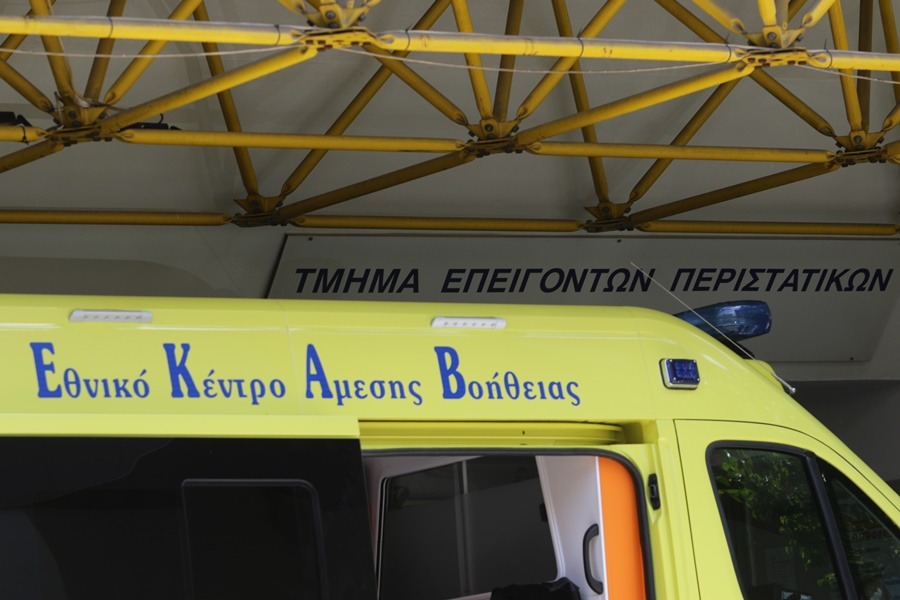 «Παιχνίδι πνιγμού» Λουτράκι: Στο Νοσοκομείο ο 12χρονος