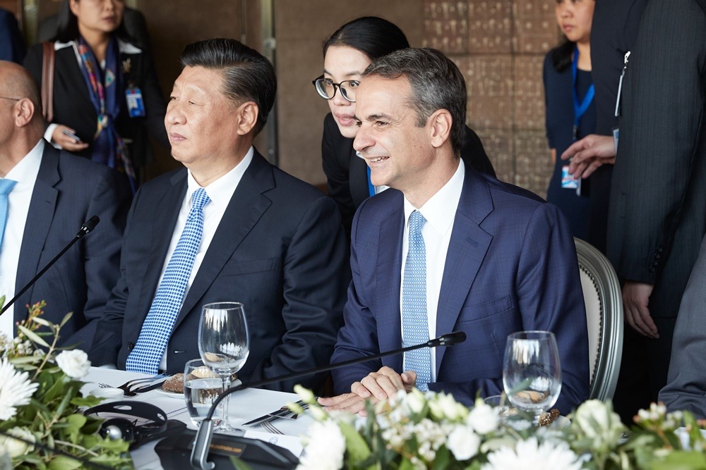 Κινέζος πρόεδρος Αθήνα: Οσα έγιναν στο γεύμα Μητσοτάκη, τι περιελάμβανε το μενού