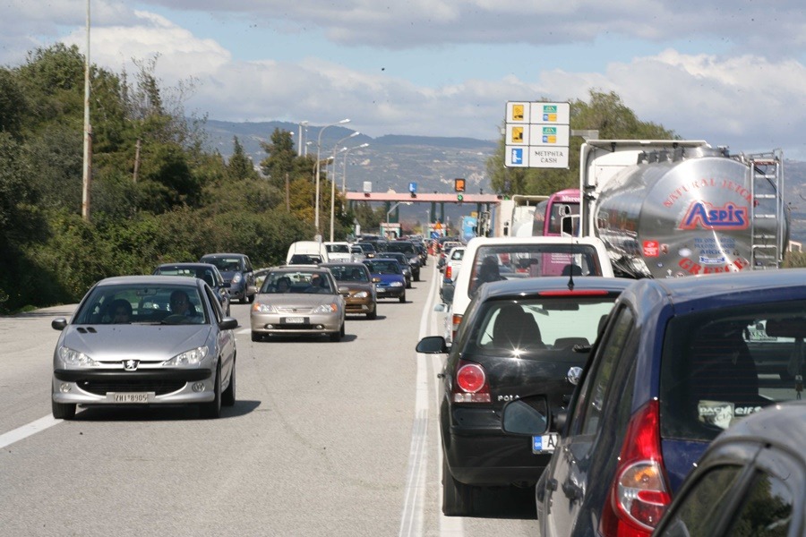 Κυκλοφοριακές ρυθμίσεις 18/11: Προσωρινές αλλαγές στην «Κορίνθου – Πατρών»