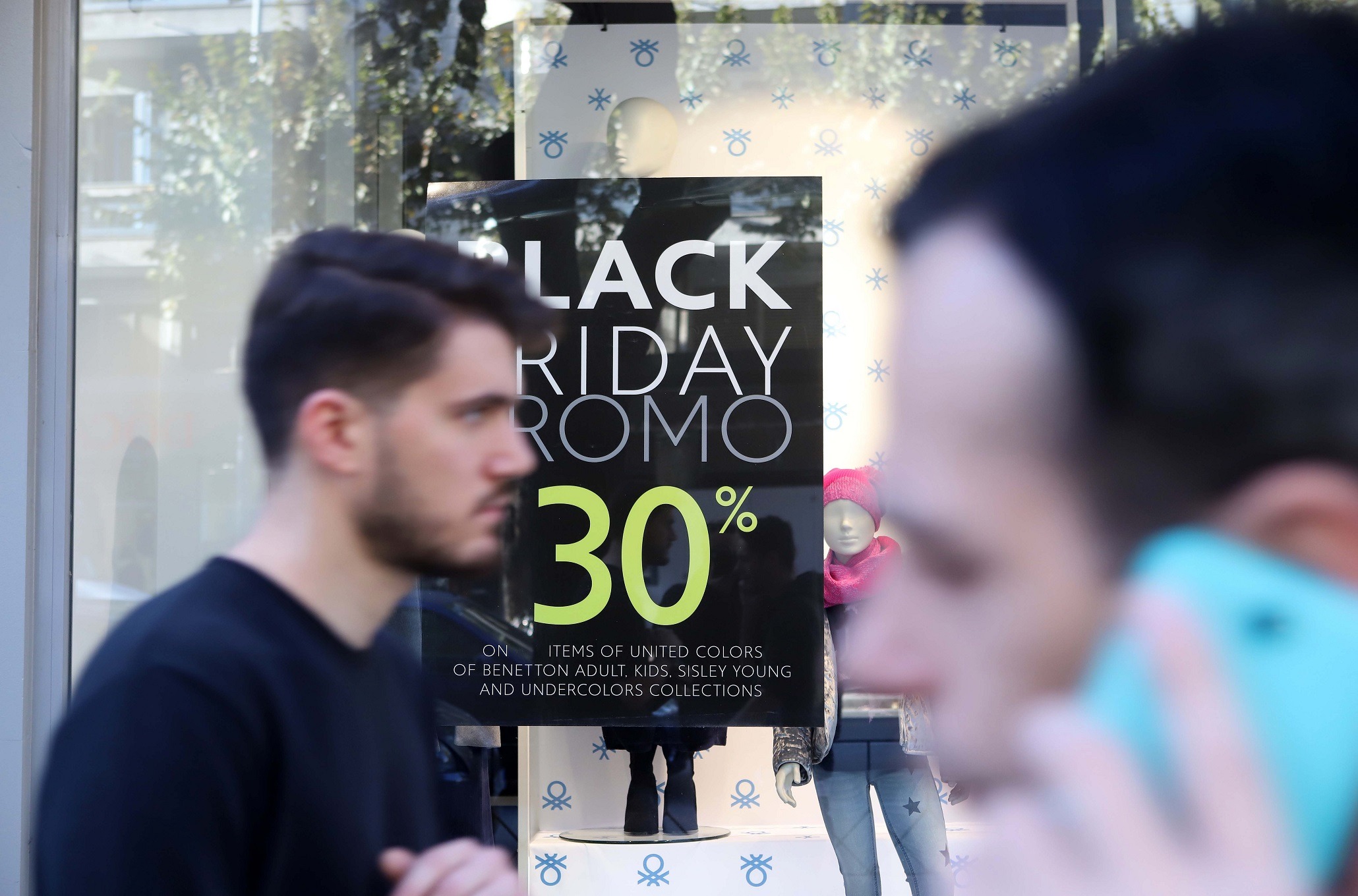 Black Friday Cyber Monday 2019: Πόσα λεφτά ξόδεψαν οι Έλληνες