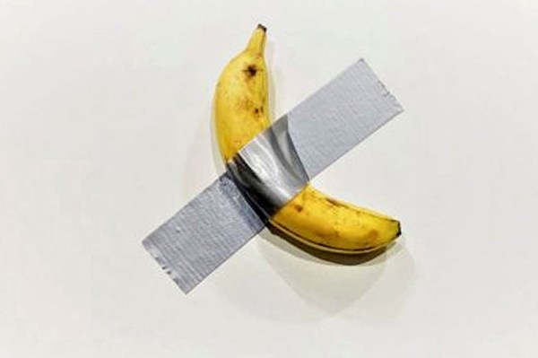 Μπανάνα έργο τέχνης: Το φρούτο αγγίζει τις 120.000 ευρώ σε γκαλερί του Μιλάνο