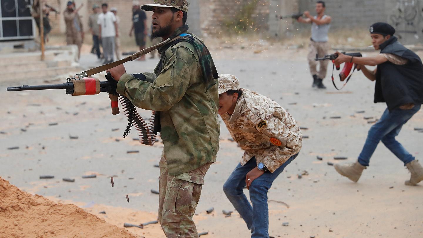 Λιβύη Χαφτάρ: “Κανένα έλεος στους Σύρους που έφερε η Τουρκία”