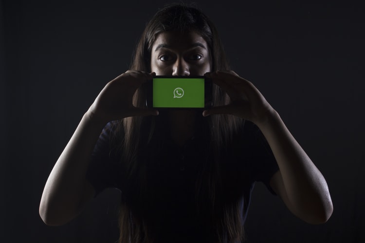 Χάκαραν το Whatsapp: Επίθεση χάκερ στην εφαρμογή