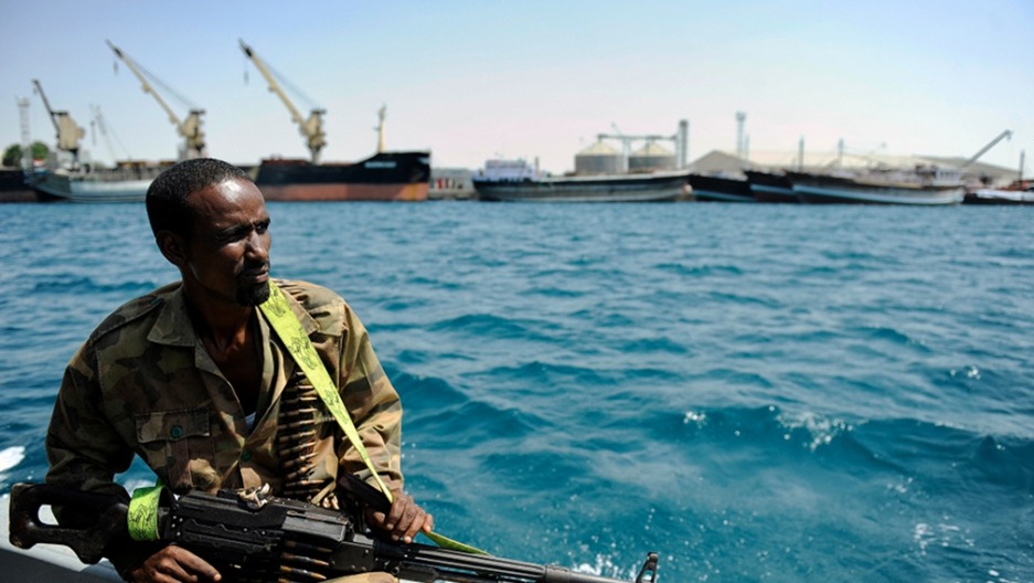 Πειρατές σε ελληνικό πλοίο σήμερα: Νέα επίθεση σε τάνκερ στη Νιγηρία – 19 ναυτικοί απήχθησαν