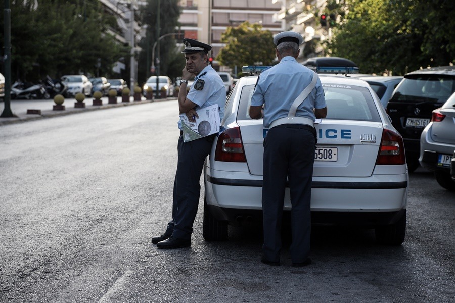 Κυκλοφοριακές ρυθμίσεις σήμερα: Κλειστοί δρόμοι σε Αθήνα και Πειραιά λόγω Θεοφανείων