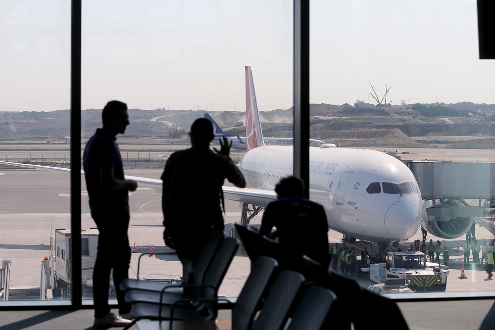 Αεροσκάφος παρασύρθηκε: Πανικός στην Κωνσταντινούπολη λόγω κακοκαιρίας