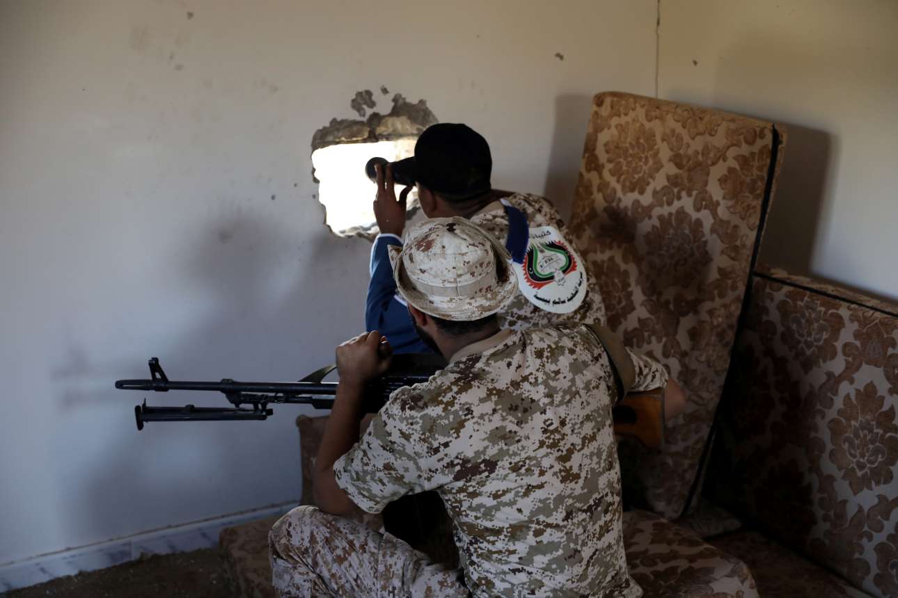 Λιβύη Χάφταρ: Καταγγελίες για παραβίαση της εκεχειρίας από τον στρατάρχη