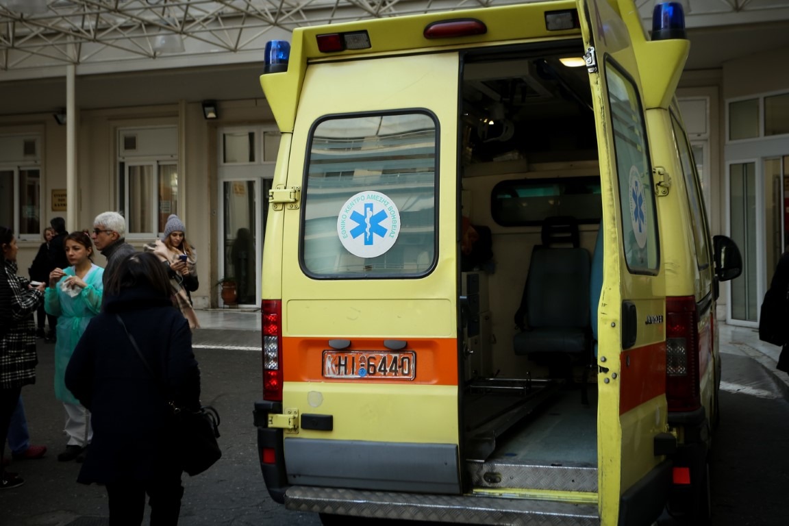 Οδηγός παρέσυρε πεζό Θεσσαλονίκη: Οδυνηρός θάνατος στην άσφαλτο