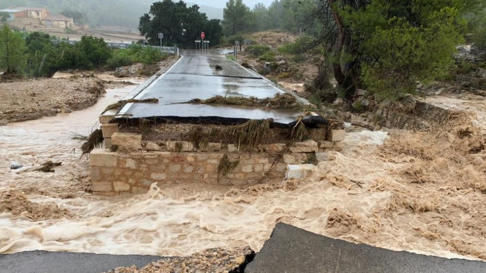 Κακοκαιρία Ισπανία: Τρεις νεκροί από την σφοδρή καταιγίδα