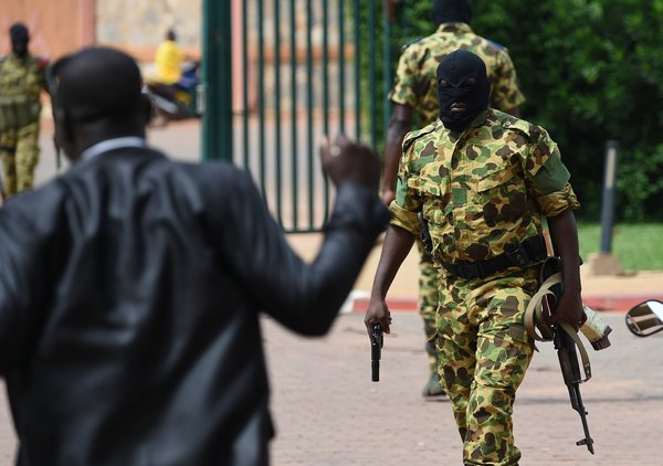 Μπουρκίνα Φάσο επίθεση: Μακελειό σε αγορά – Δεκάδες νεκροί