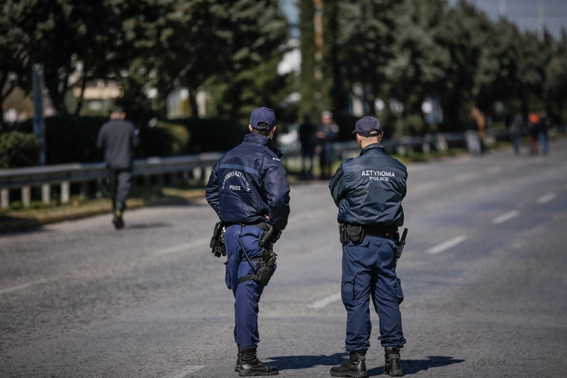 Έκρηξη Πειραιάς: Άφησαν μασούρι με δυναμίτη έξω από σπίτι εφοπλιστή