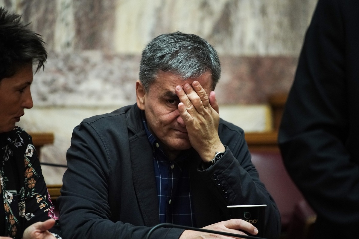 Τσακαλώτος – Βορίδης: Ο πρώην ΥΠΟΙΚ «αδειάζει» τον ΣΥΡΙΖΑ για τη βασιλόπιτα