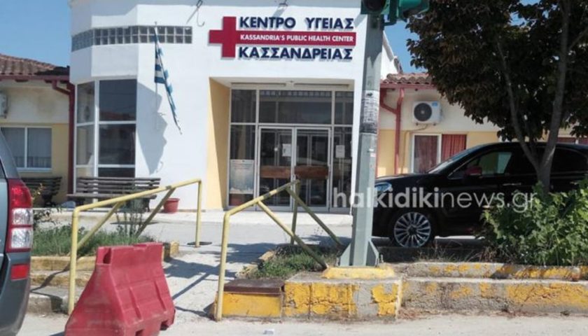 Χαλκιδική 2 χρονών: Απεγνωσμένος ο πατέρας – Η μητέρα δεν άφηνε το παιδί από τα χέρια της