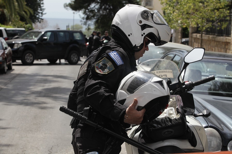 Ληστεία Θεσσαλονίκη: Επίθεση με μαχαίρι στο κέντρο – Στο νοσοκομείο το θύμα